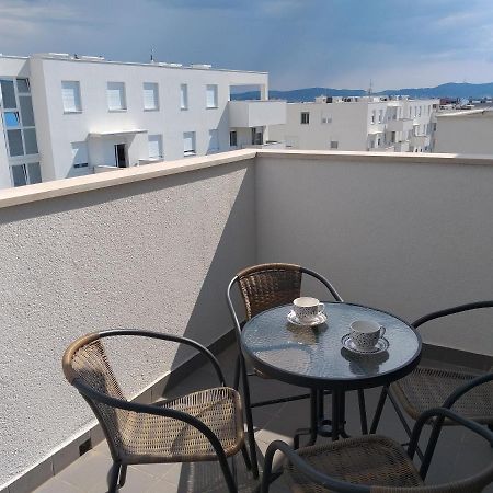 Apartment T&T Visnjik Zadar Buitenkant foto